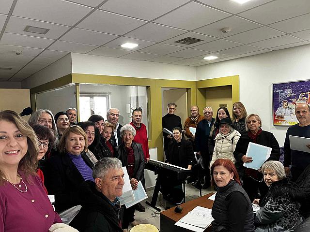 χορωδία "Ιωνία Αηδών"