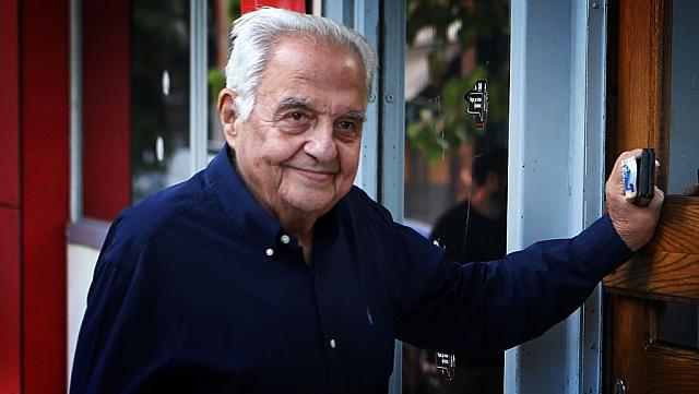 Αλέκος Φλαμπουράρης