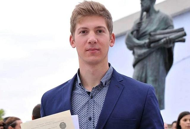 αλέξης τσικόπουλος