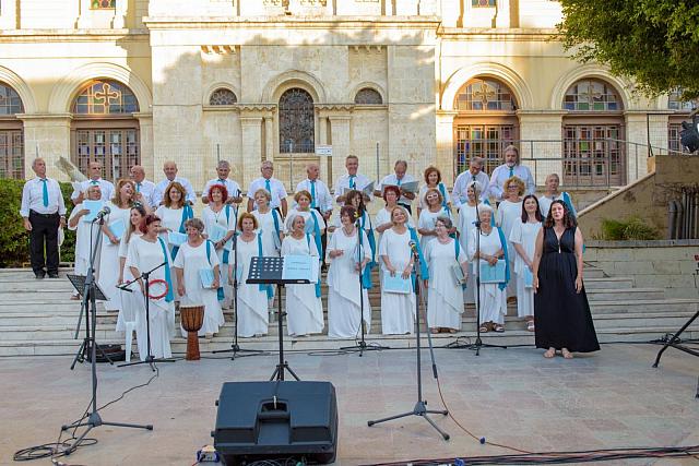 χορωδια ιωνια αηδων
