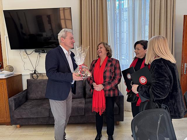 κάλαντα λότζια