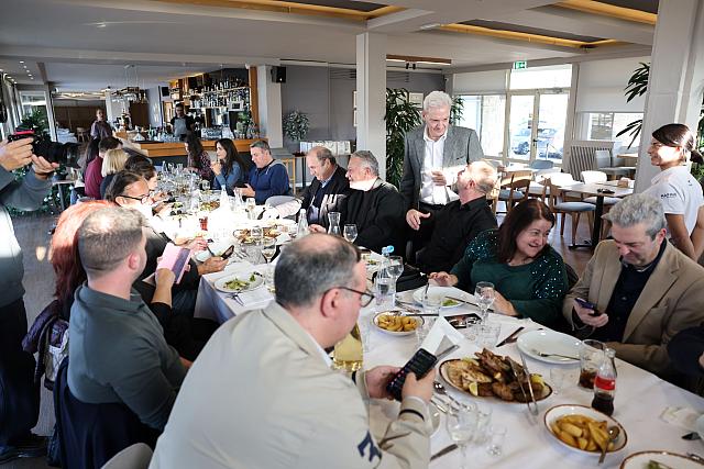 δημοσιογραφοι καλοκαιρινος