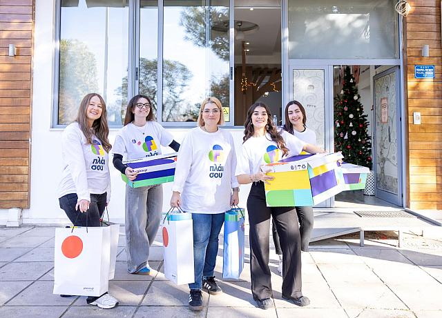 Το Πλαίσιο και το KIDOT μοίρασαν χαμόγελα σε δομές της Θεσσαλονίκης