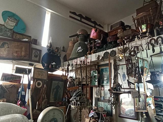 συλλογή λαμπράκη