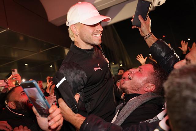 οφη υποδοχη