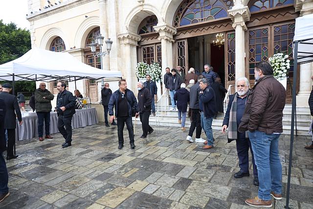 Κηδεία Ψαρογιάννη