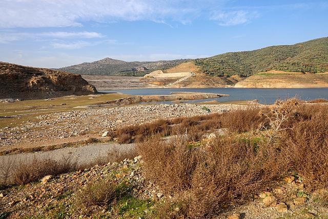 Φράγμα Αποσελέμη