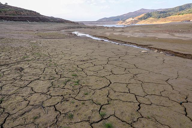 Φράγμα Αποσελέμη