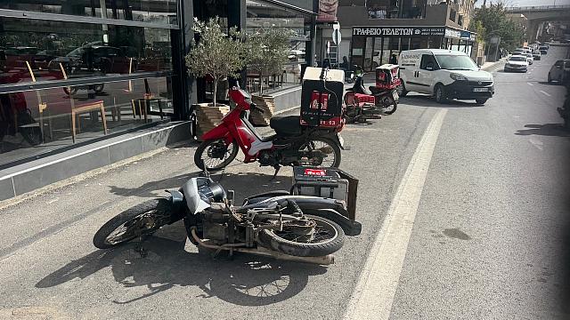 νοτιάδες μηχανάκια