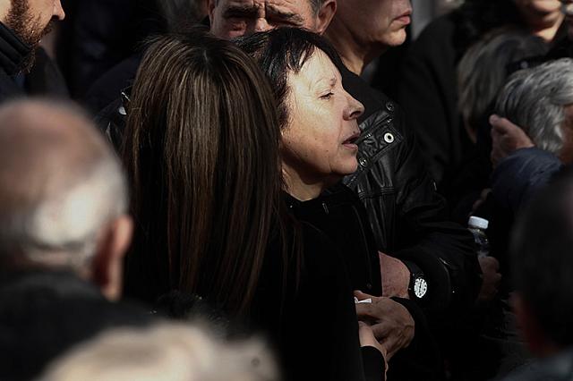 ελενη κατσαρου βιολαντα κηδεια