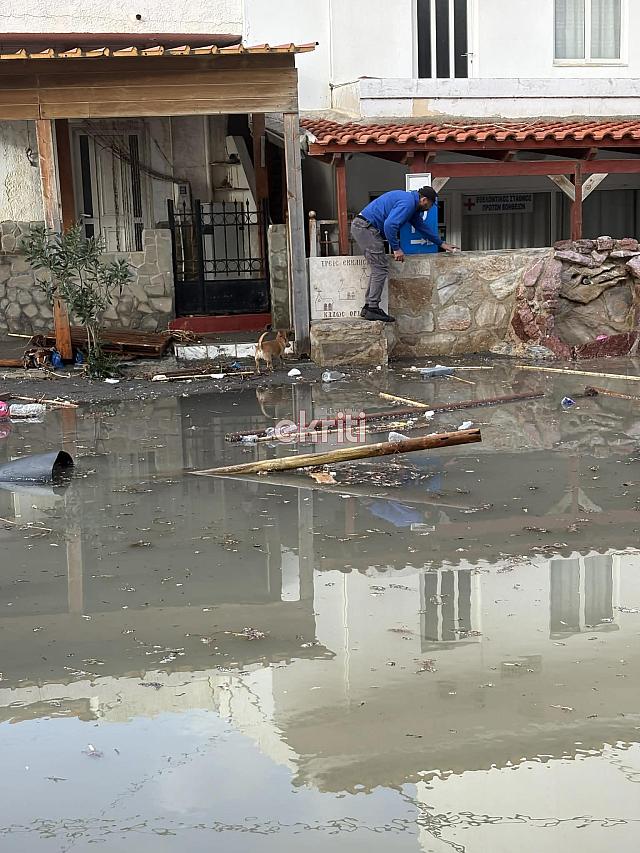 ΤΡΕΙς ΕΚΚΛΗΣΙΕΣ ekriti