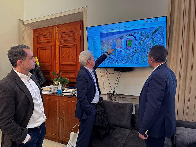 Βρούτσης - Λοτζια