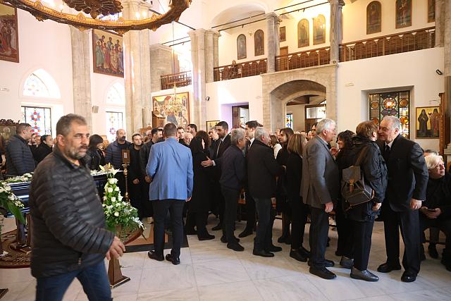 κηδεία βασίλη κεφαλογιάννη