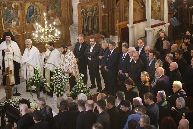 κηδεία βασίλη κεφαλογιάννη