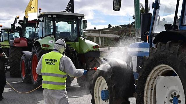 απολύμανση τρακτέρ 