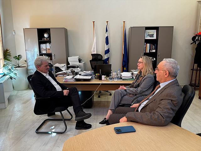 Συνάντηση του Δημάρχου Ηρακλείου με την Πρέσβειρα της Ιρλανδίας