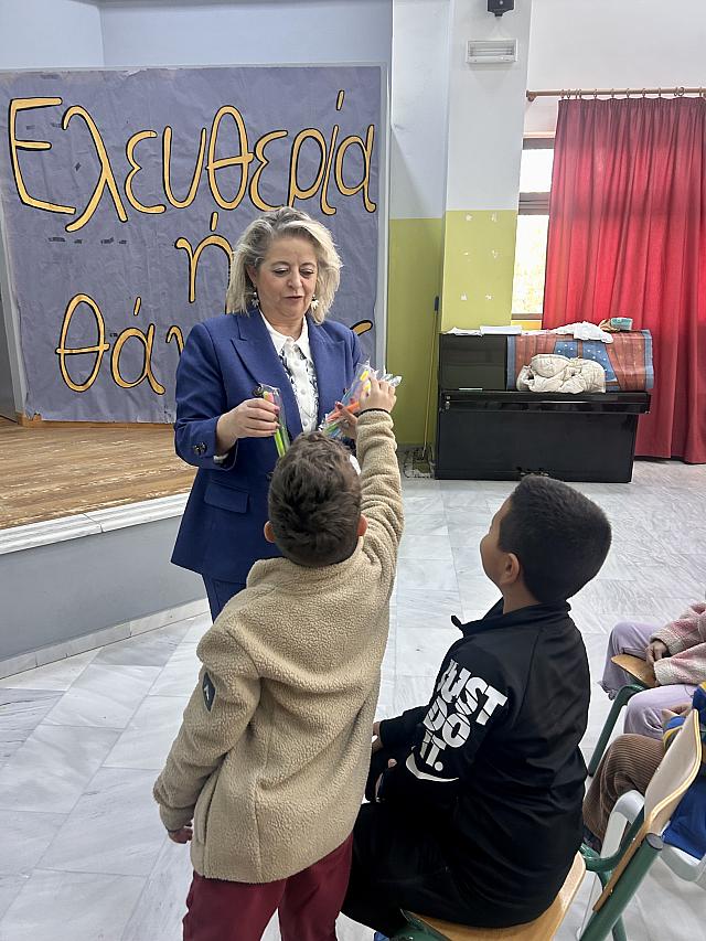 ΟΔΟΝΤΟΒΟΥΡΤΣΕΣ ΣΕ ΣΧΟΛΕΙΑ