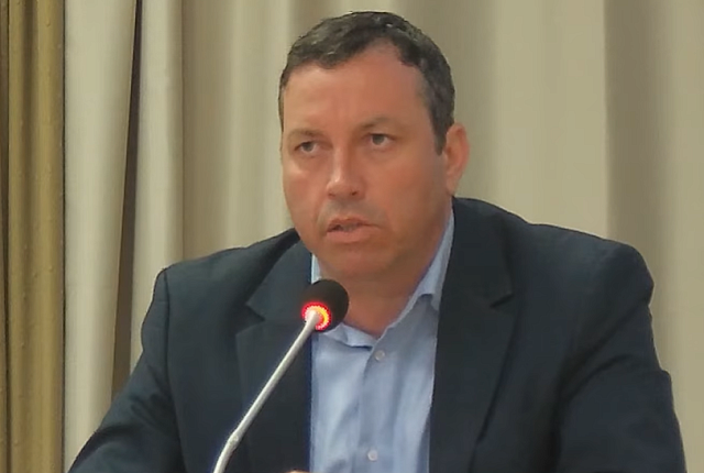μενεγακης