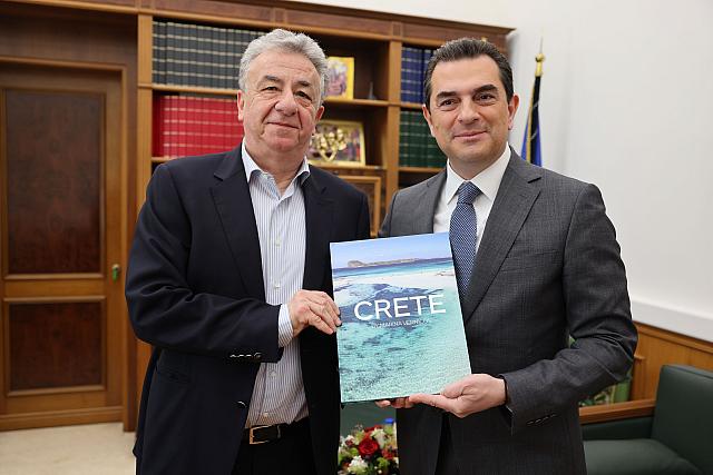 Επίσκεψη Κ. Σκρέκα στην Περιφέρεια Κρήτης