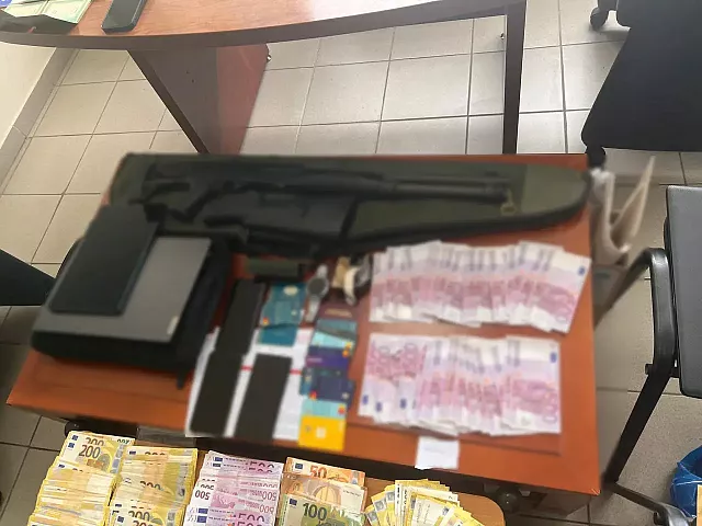 εγκληματική οργάνωση