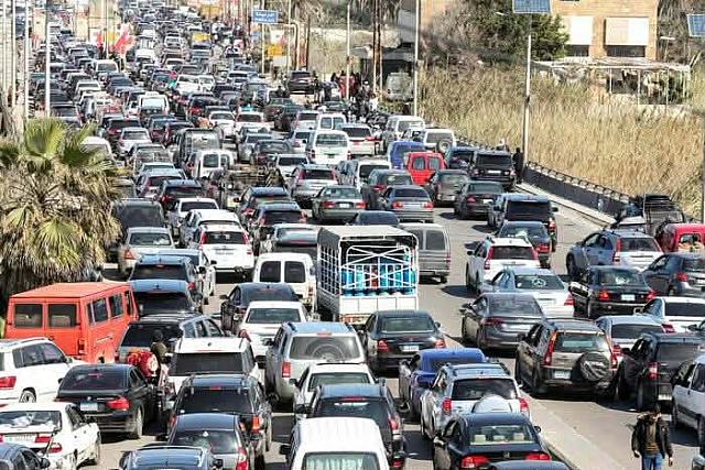 αυτοκινητα φυγη μεση ανατολη