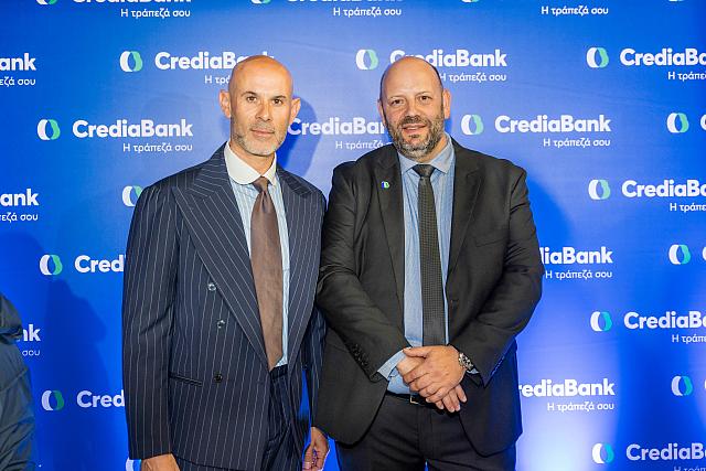 Ο κ. Δραμουντάνης,  Επικεφαλής Δικτύου Περιφέρειας Κρήτης CrediaBank και ο κ. Κασσωτάκης