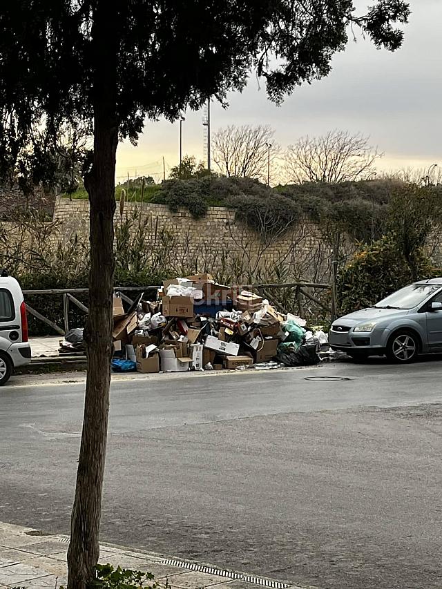 σκουπίδια - Ηράκλειο 