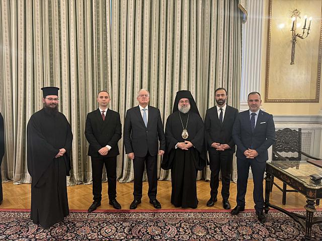 νέοι Μητροπολίτες