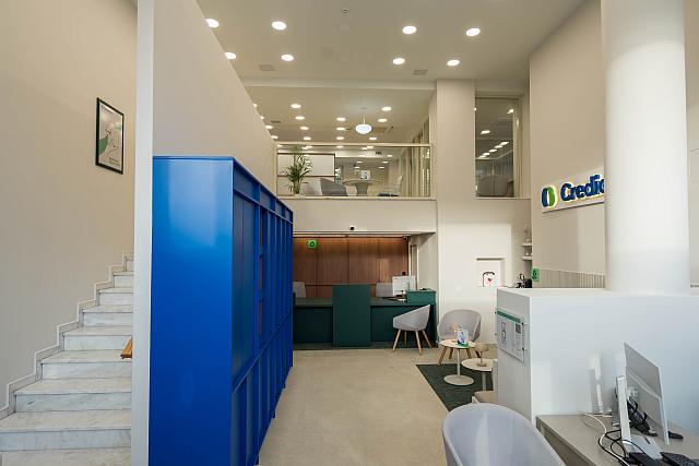 Φωτογραφία του ανανεωμένου καταστήματος CrediaBank στην Λ. Κνωσσού