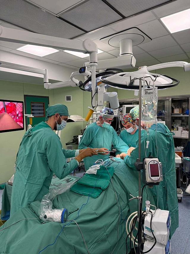 βενιζέλειο επέμβαση