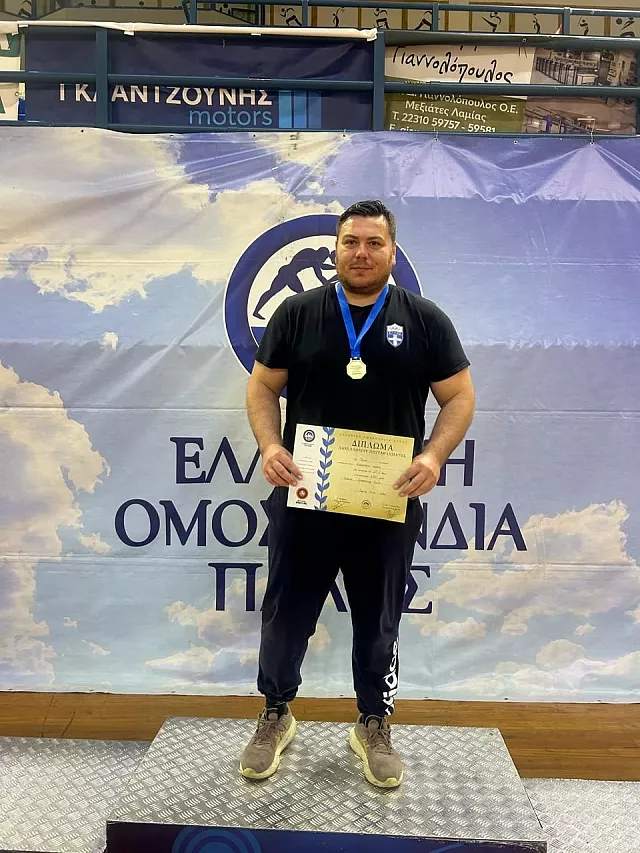 ΓΙΑΝΝΗΣ ΚΑΡΓΙΩΤΑΚΗΣ