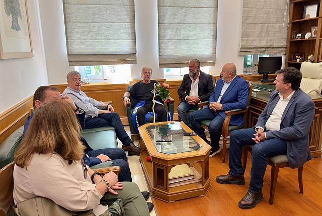 αθητάκης αρναουτάκης