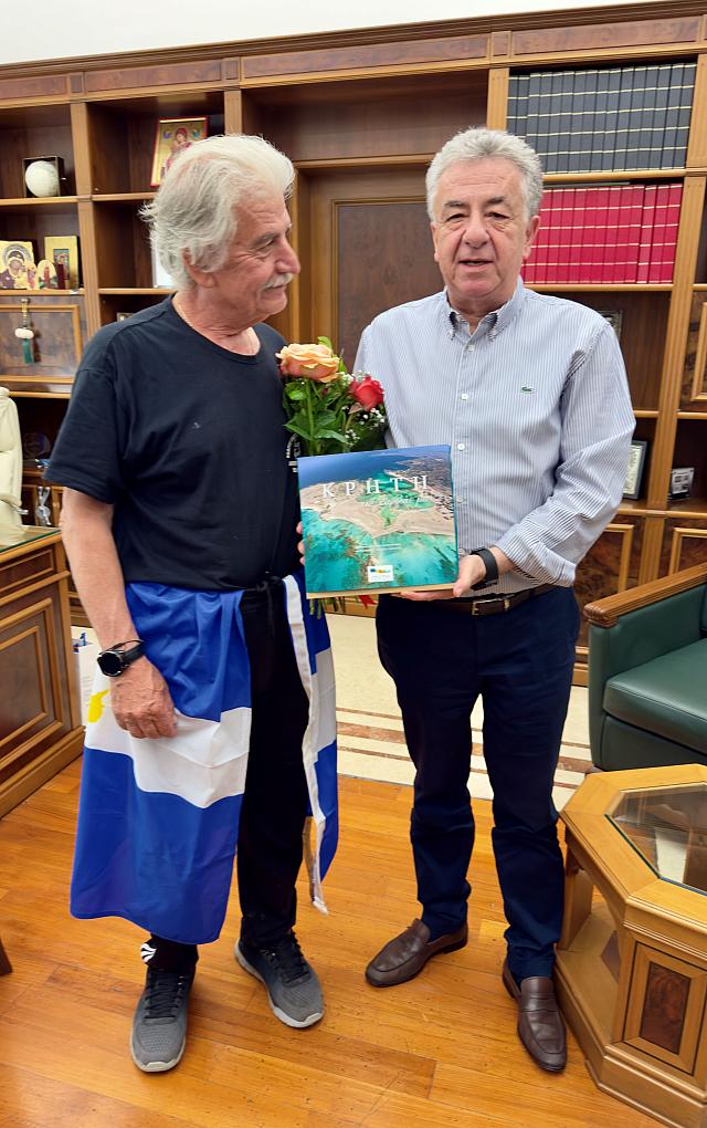 αθητάκης αρναουτάκης