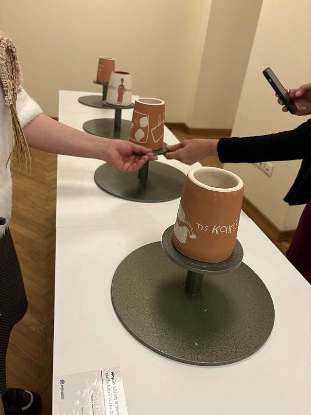  ΣΧΟΛΗ ΚΕΡΑΜΙΚΗΣ ΘΡΑΨΑΝΟΥ