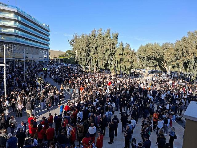 φιλαθλοι οφη πλατεια ελευθεριας