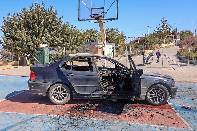 Φωτιά σε ΙΧ τη Φορτέτσα