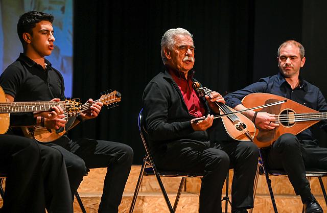 βασιλης σκουλας