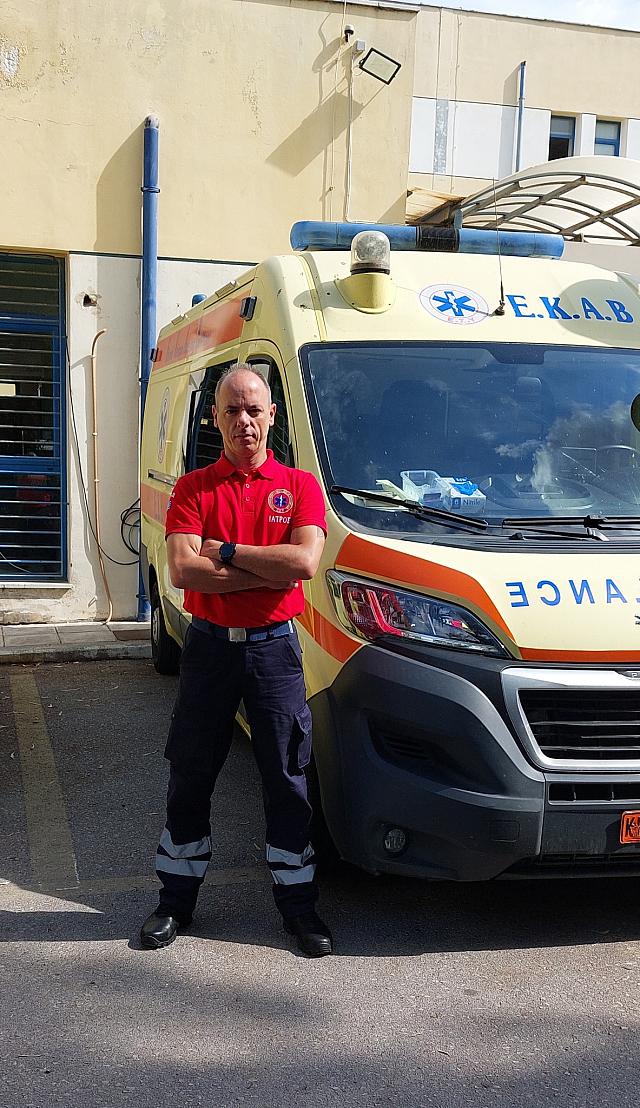 εκαβ λαμπρης