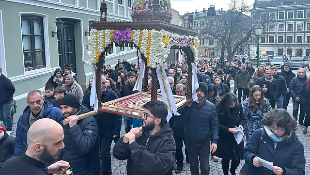 νορβηγία έλληνες πάσχα