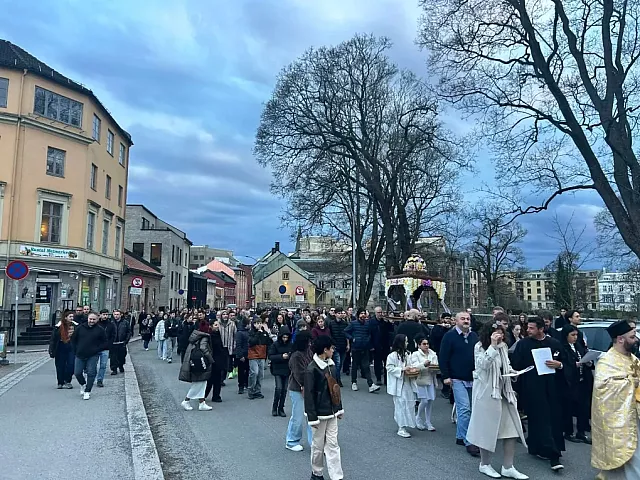 νορβηγία έλληνες πάσχα