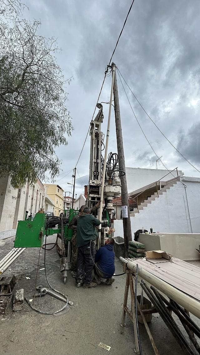 Ολοκληρώθηκαν οι γεωτρήσεις για τη γεωτεχνική έρευνα στον οικισμό των Βουτών