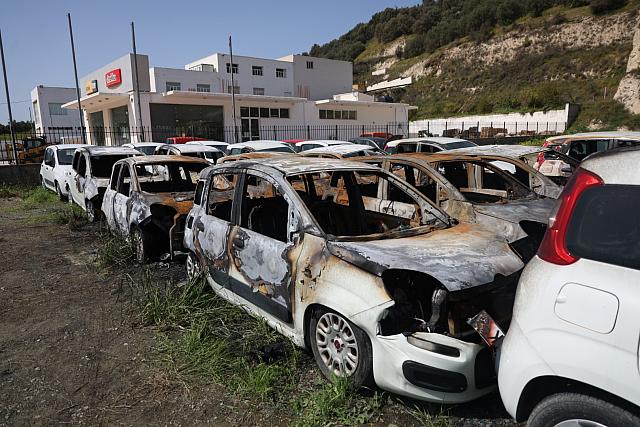 Φωτιά σε ενοικιαζόμενα