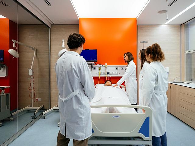 ΕΥΡΩΠΑΙΚΟ ΠΑΝΕΠΙΣΤΗΜΙΟ ΚΥΠΡΟΥ ΙΑΤΡΙΚΗ