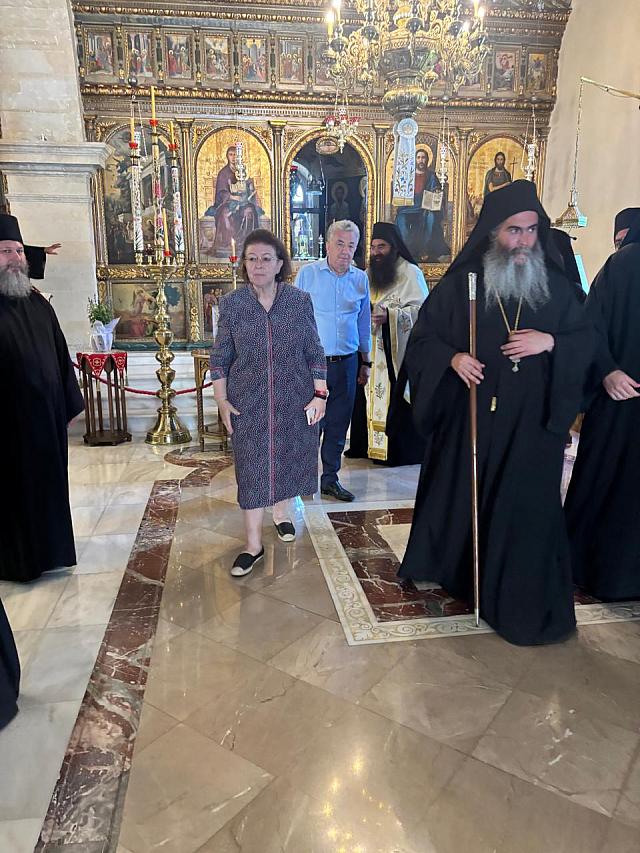 μενδωνη επανωσηφης