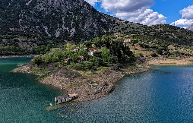 Μόρνος