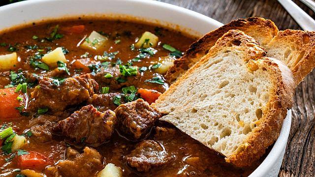 ουγγρικό Goulash 