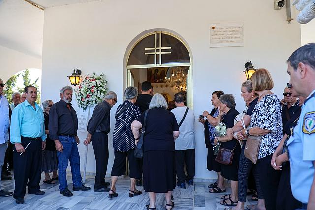 Κηδεία Λεβεντάκη