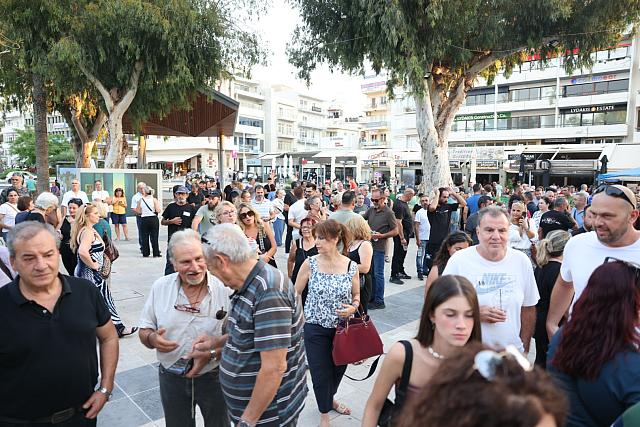 συγκέντρωση διαμαρτυρίας για τη δομή στους Αθανάτους