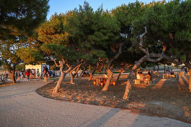 αναψυκτήρια στα Ενετικά Τείχη