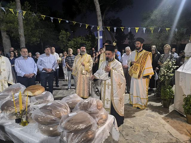 Με λαμπρότητα και κατάνυξη το Αρκαλοχώρι τίμησε τον Πολιούχο του!